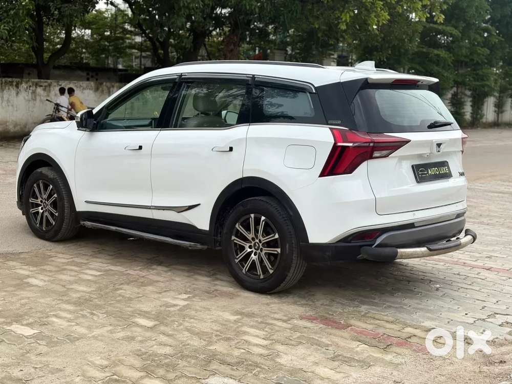 Mahindra Xuv700 2.2 Ax 7 Diesel Mt Luxury Pack Str, 2022, Diesel