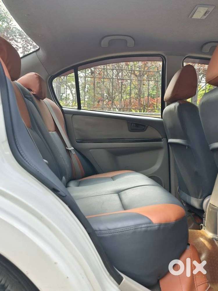 Maruti Suzuki Sx4 Vxi Bsiv, 2012, Petrol