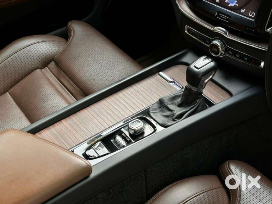 Volvo Xc60 D5 Inscription, 2021, Diesel