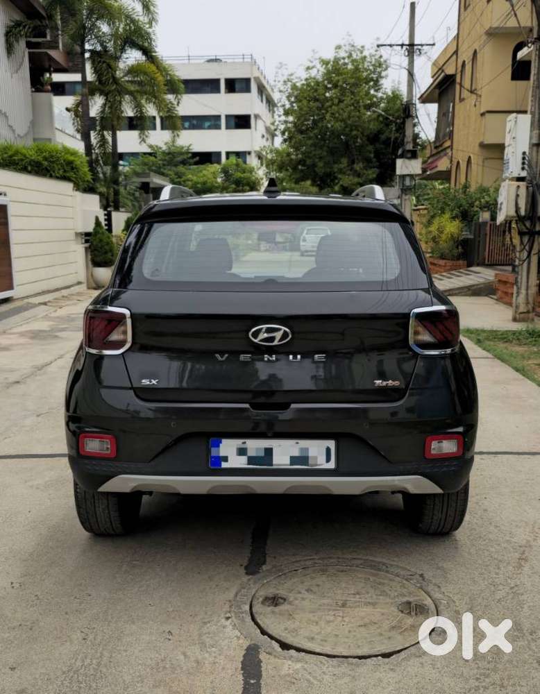 Hyundai Venue Sx Plus Turbo Dct, 2019, Petrol