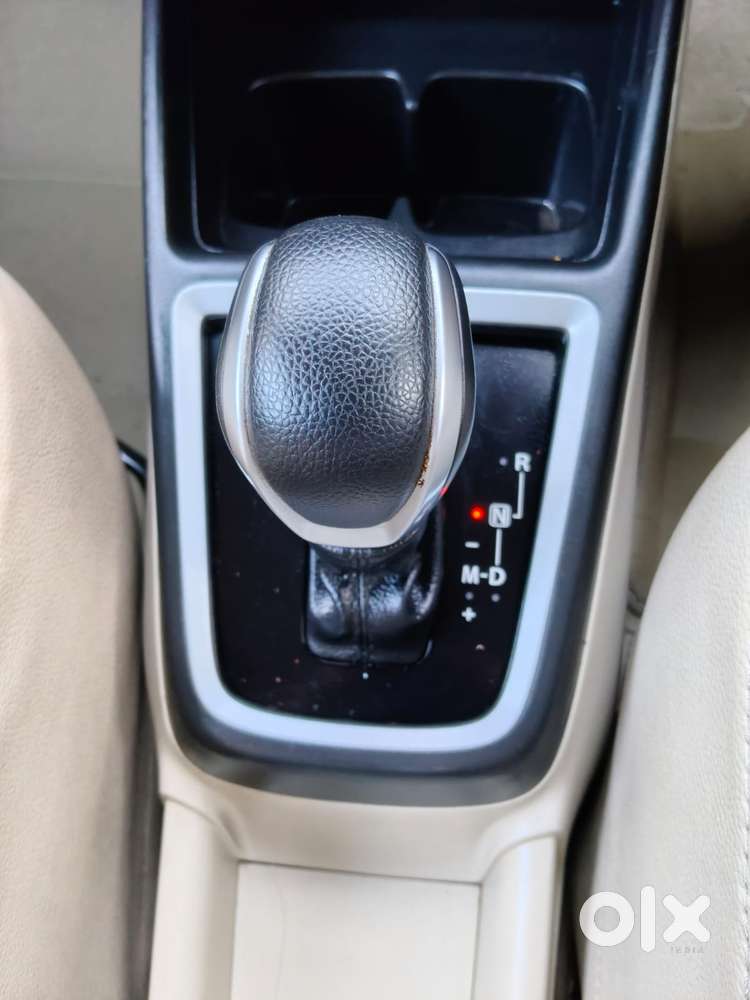 Maruti Suzuki Swift Dzire Vxi(o) Amt, 2020, Petrol