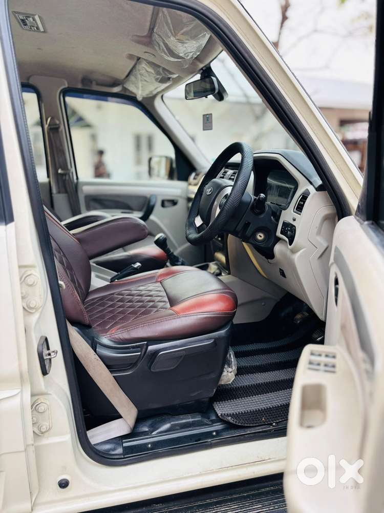 Mahindra Scorpio S10, 2016, Diesel