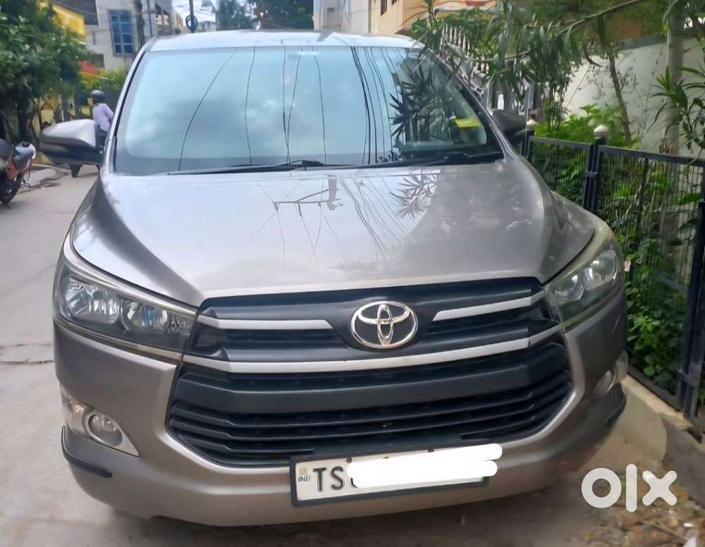 Toyota Innova Crysta 2.4 G Mt 8s, 2018, Diesel