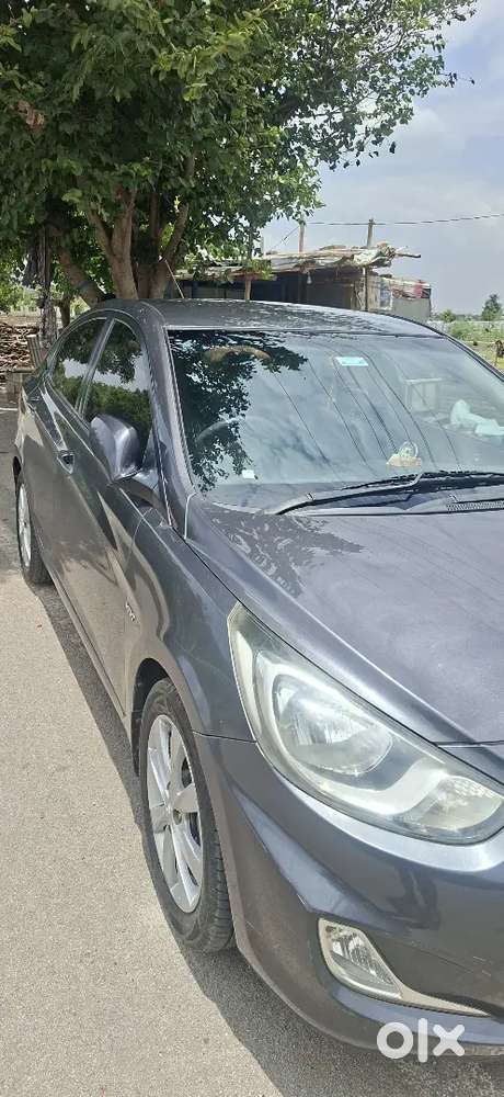 Hyundai Verna Fluidic 2012