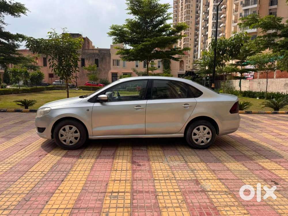 Skoda Rapid December 2013 Active Plus Immaculate Car