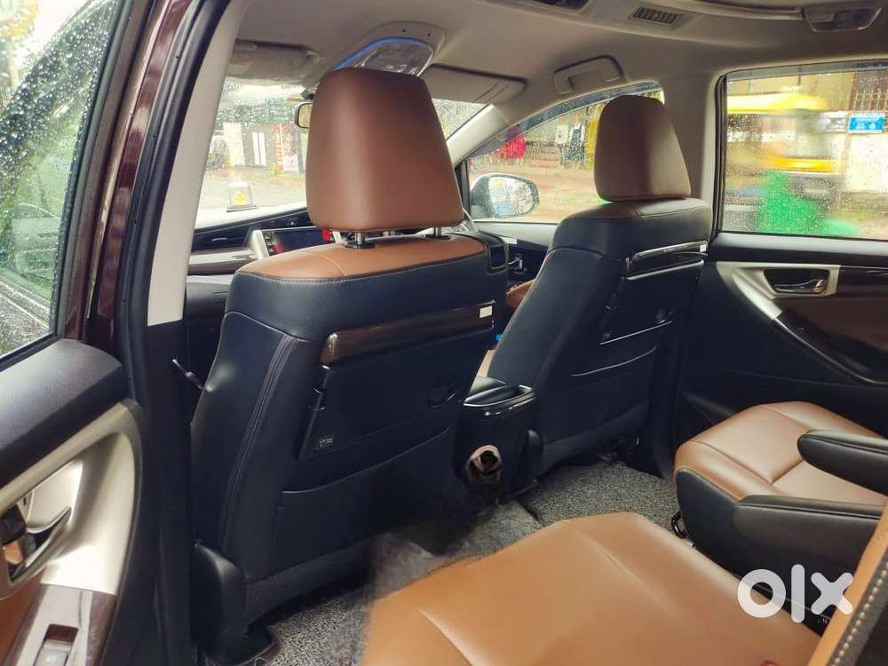 Toyota Innova Crysta [2020-ongoing] 2.4 Zx At 7 Str, 2022, Diesel