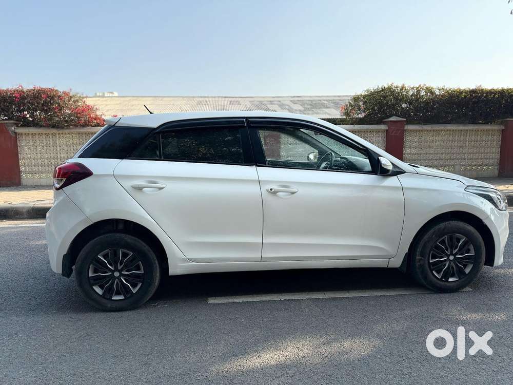 Hyundai I20 Magna 1.2 Mt, 2017, Petrol