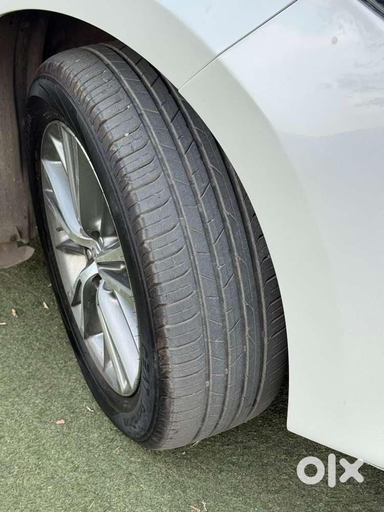 Toyota Corolla Altis Vl, 2016, Petrol