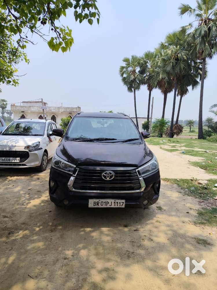 Toyota Innova Crysta 2017 Model Diesel