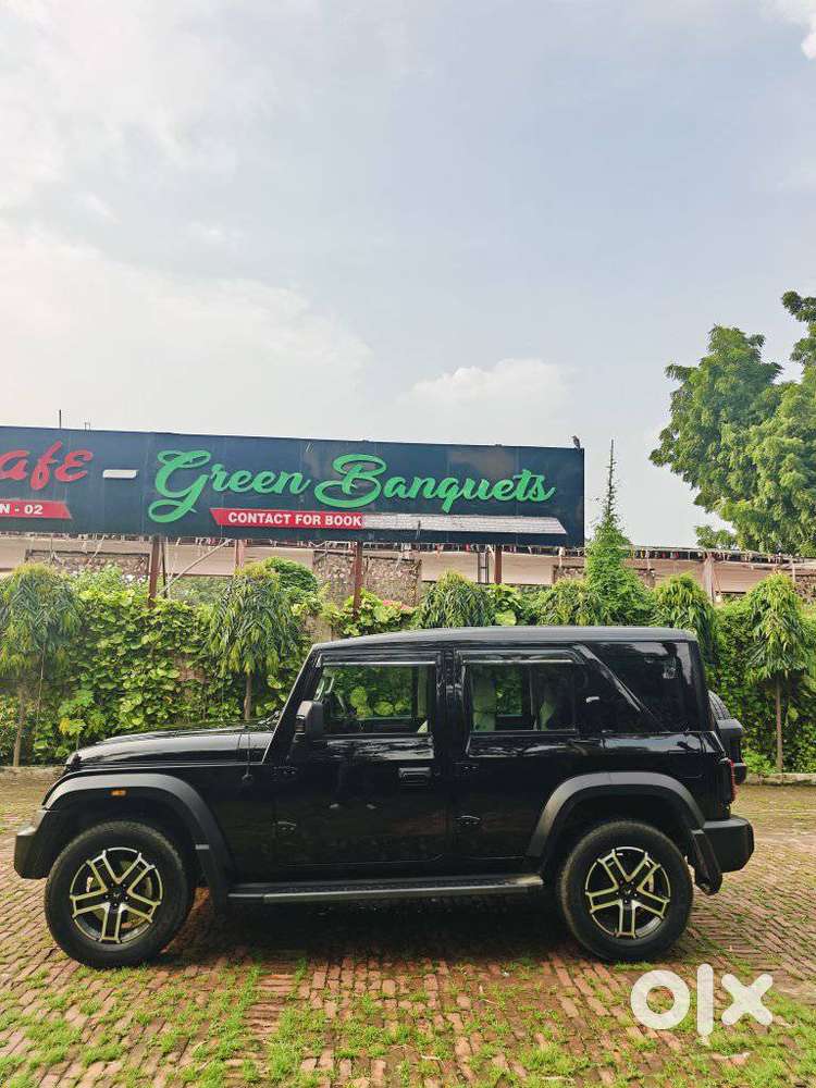 Mahindra Thar Roxx Mx5 Diesel Mt 2wd, 2025, Diesel