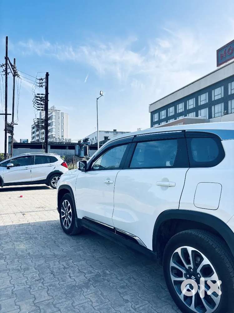 Maruti Suzuki Grand Vitara 2024 Petrol Good Condition