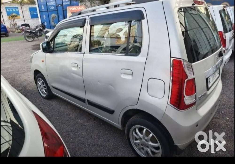 Maruti Suzuki Wagner 2013/.84000 किलोमीटर