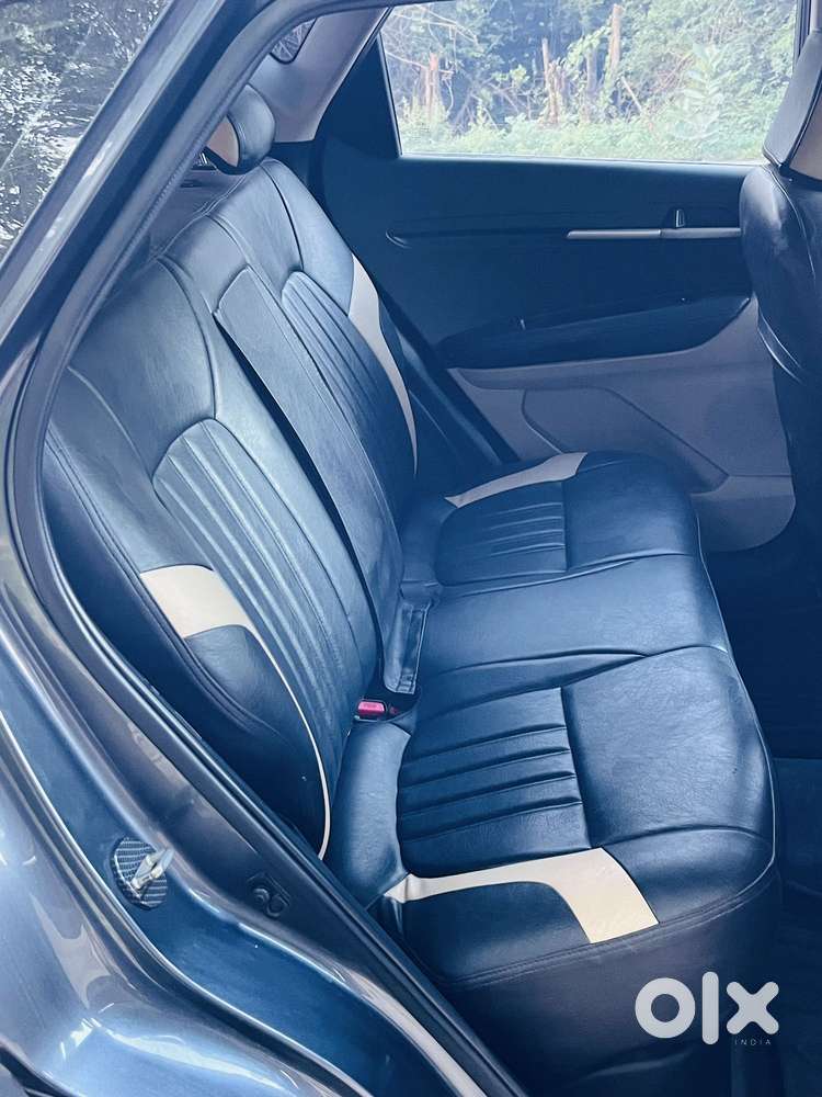Kia Sonet, 2021, Petrol