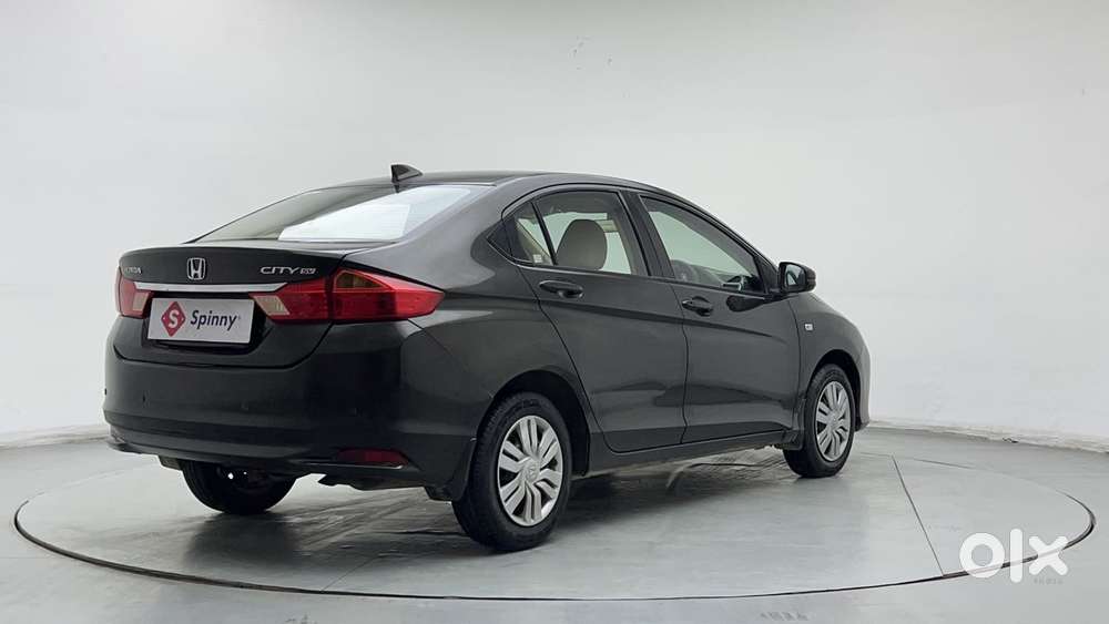 Honda City I-vtec Sv, 2015, Petrol