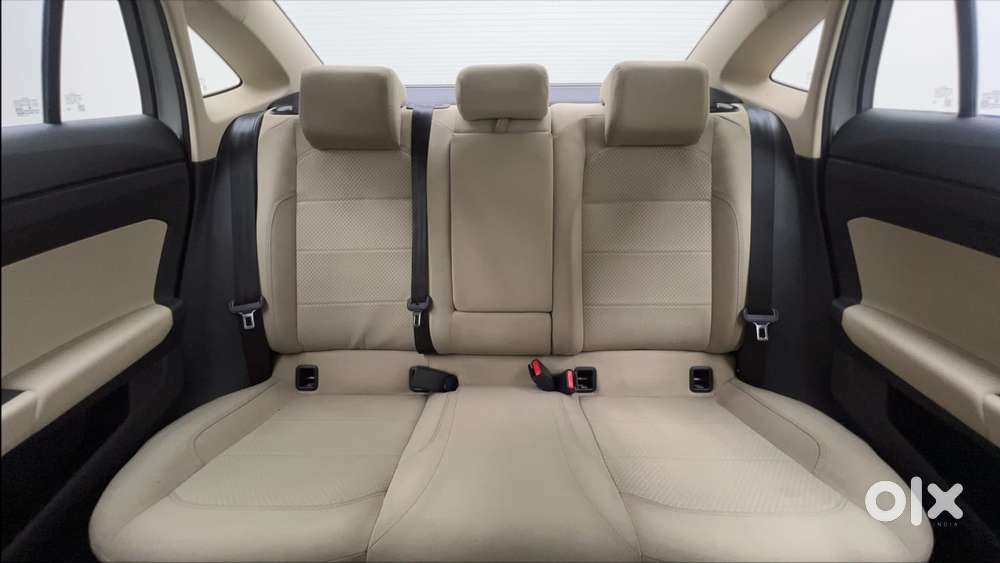 Volkswagen Virtus Highline Plus 1.0 Tsi At, 2024, Petrol