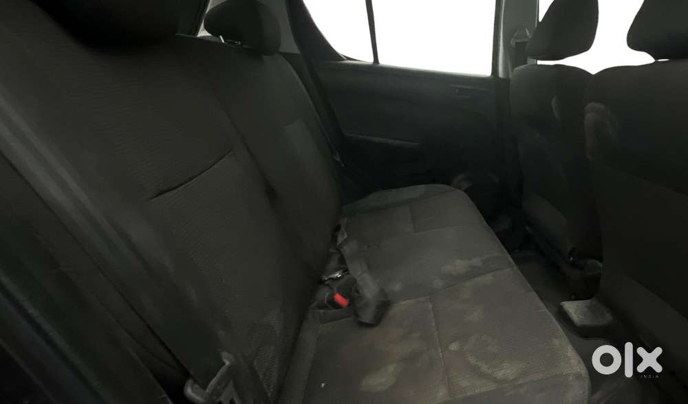 Maruti Suzuki Swift 1.2 Lxi (o), 2017, Petrol