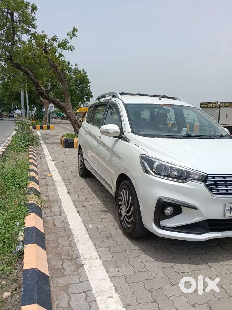 Maruti Suzuki Ertiga 2021 Variant Vxi