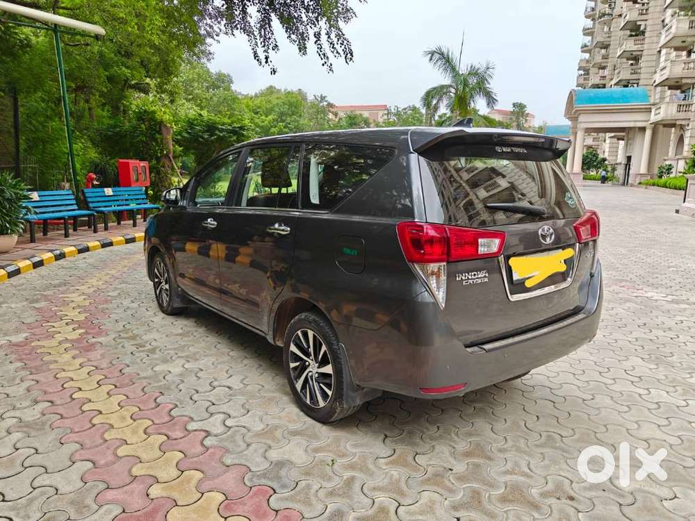 Toyota Innova Crysta 2021 Petrol Self Driven