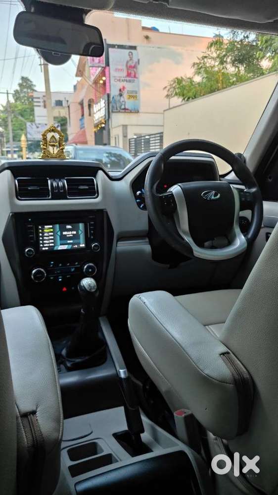 Mahindra Scorpio S10, 2016, Diesel