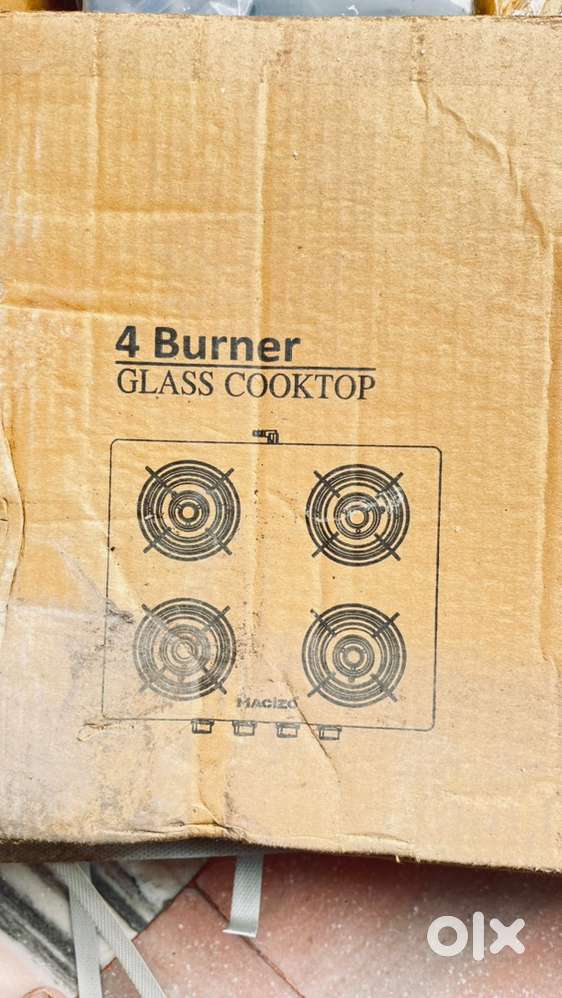 4 Burner Gas stove