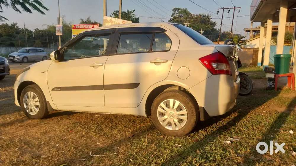 Maruti Suzuki Swift Dzire 2013 Petrol Well Maintained
