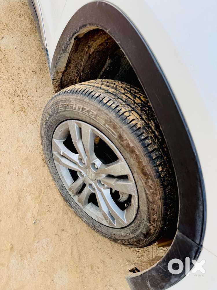 First Owner Diesel, Genuine Car  Agency Service Record