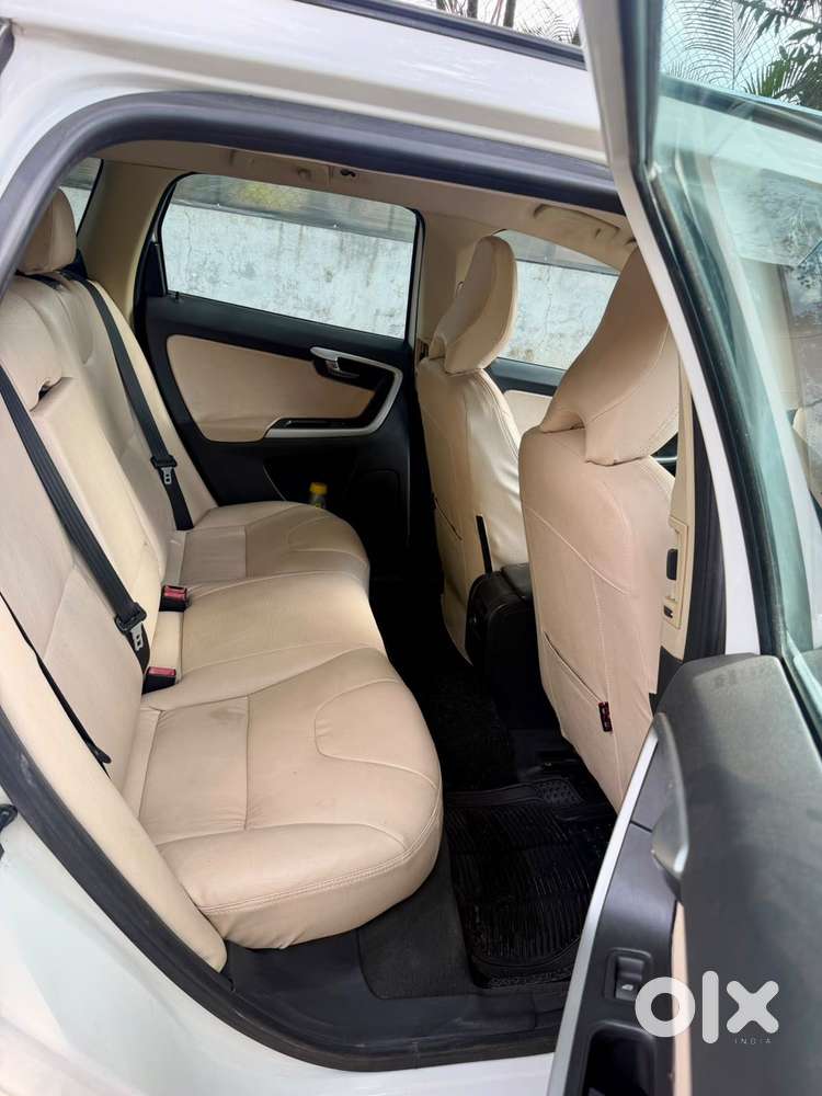 Volvo Xc60 D5 Inscription, 2011, Diesel