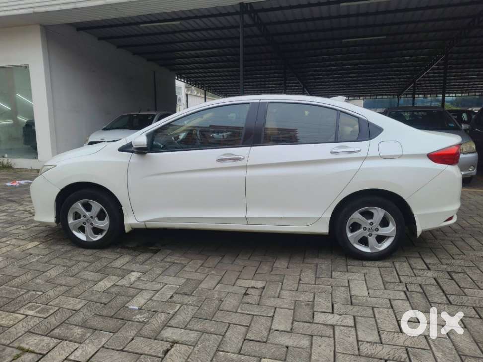 Honda City, 2015, Petrol
