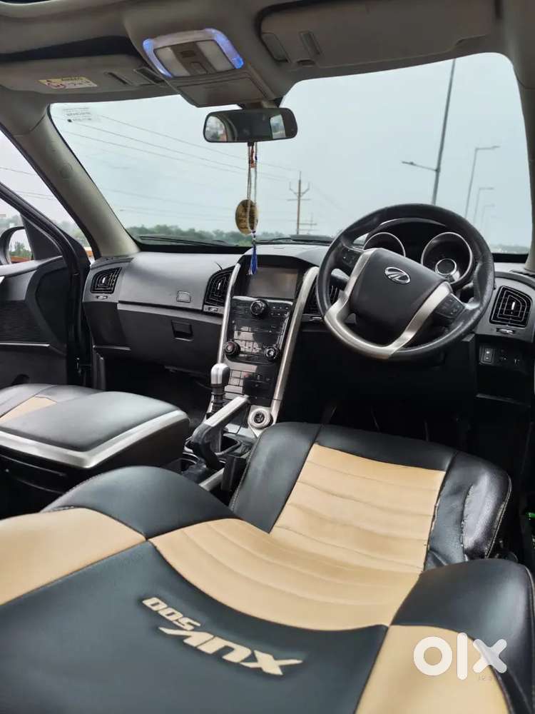 Mahindra Xuv500 2.2 W9 2019
