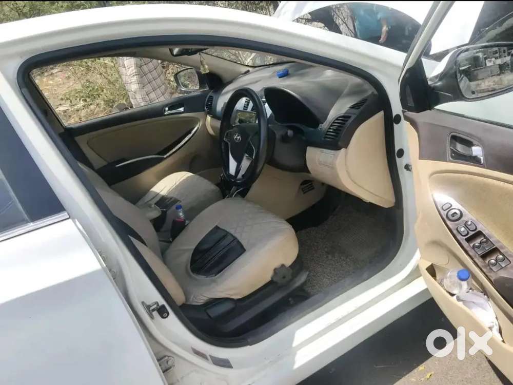 Hyundai Verna Sx O 2012