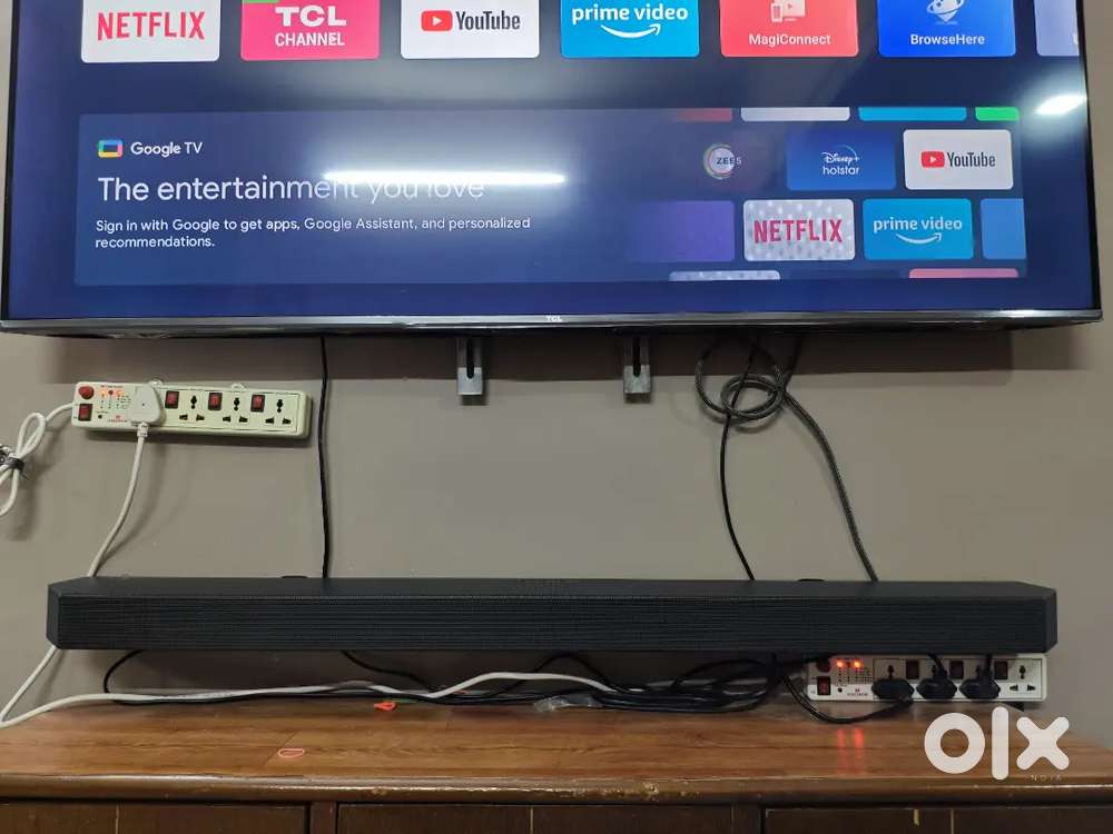 Samsung HW-Q700C Dolby Atmos & DTS: X Soundbar with Wireless Subwoofer