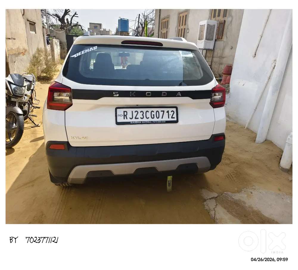 Skoda Kylaq Signature Petrol Manual 2025