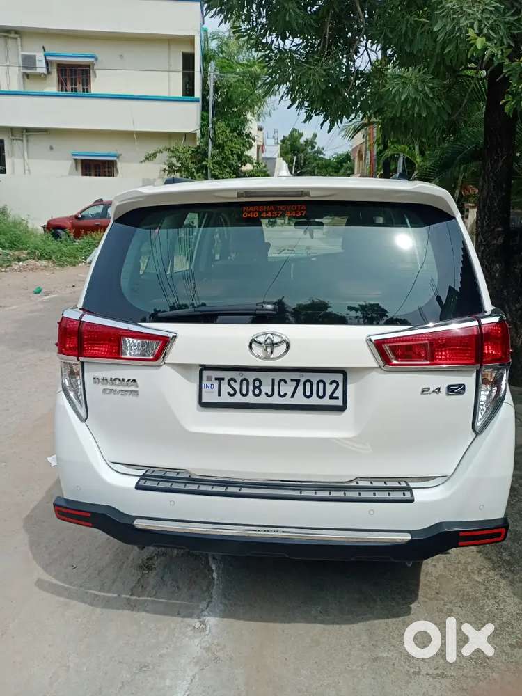Toyota Innova Crysta 2022