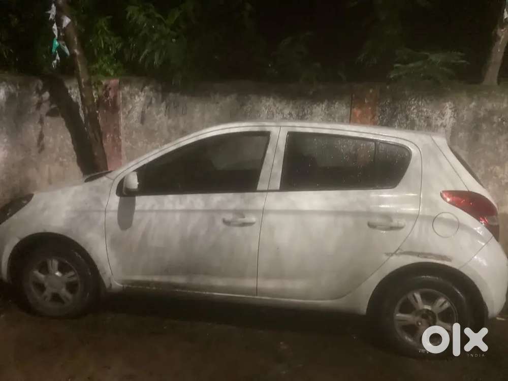 Hyundai I20 Sportz 2012 Model