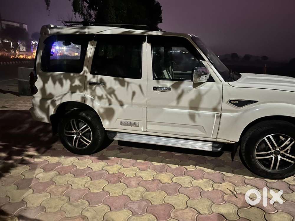 Mahindra Scorpio S5 2018 9 Seater