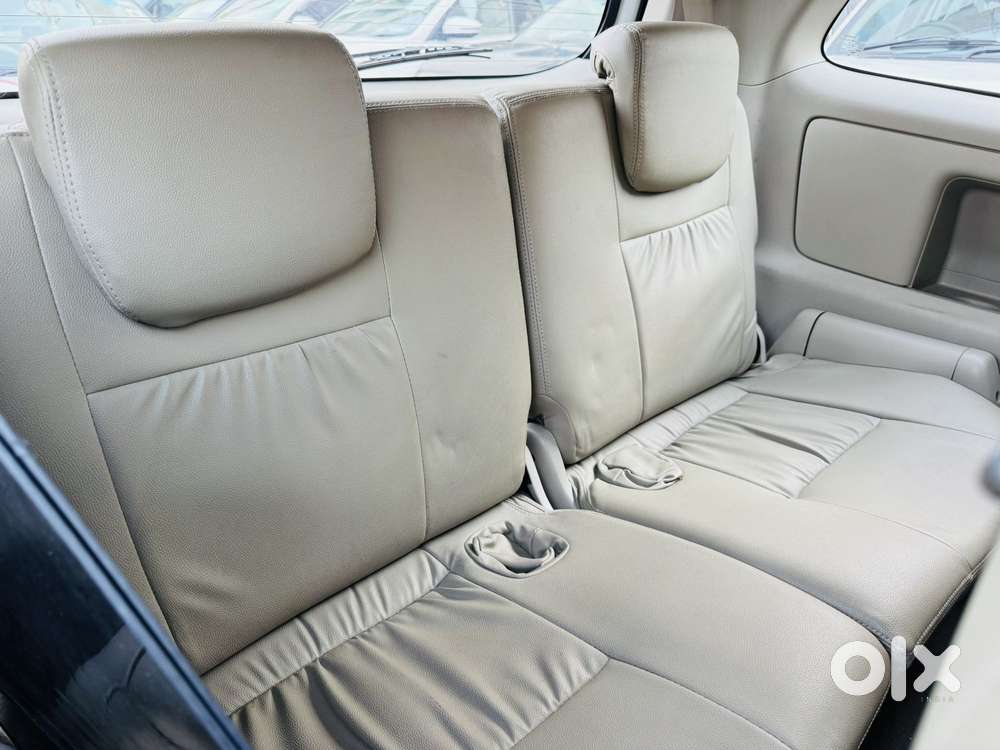 Toyota Innova 2.5 V 7 Str, 2014, Diesel