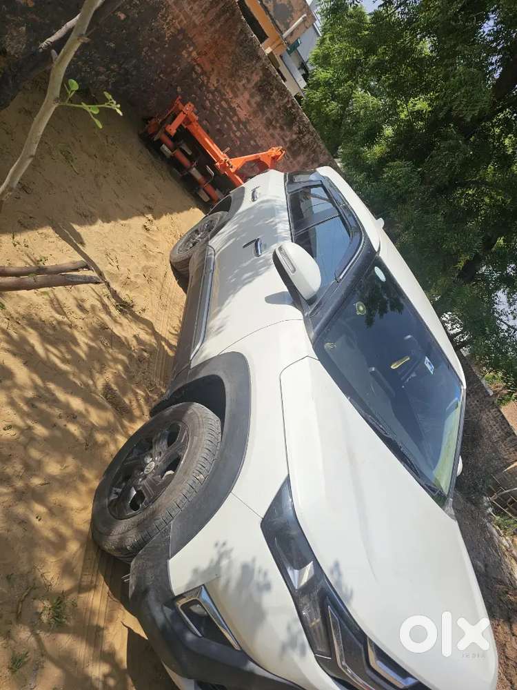 Vxi-cng (all Modification Done From Showroom)