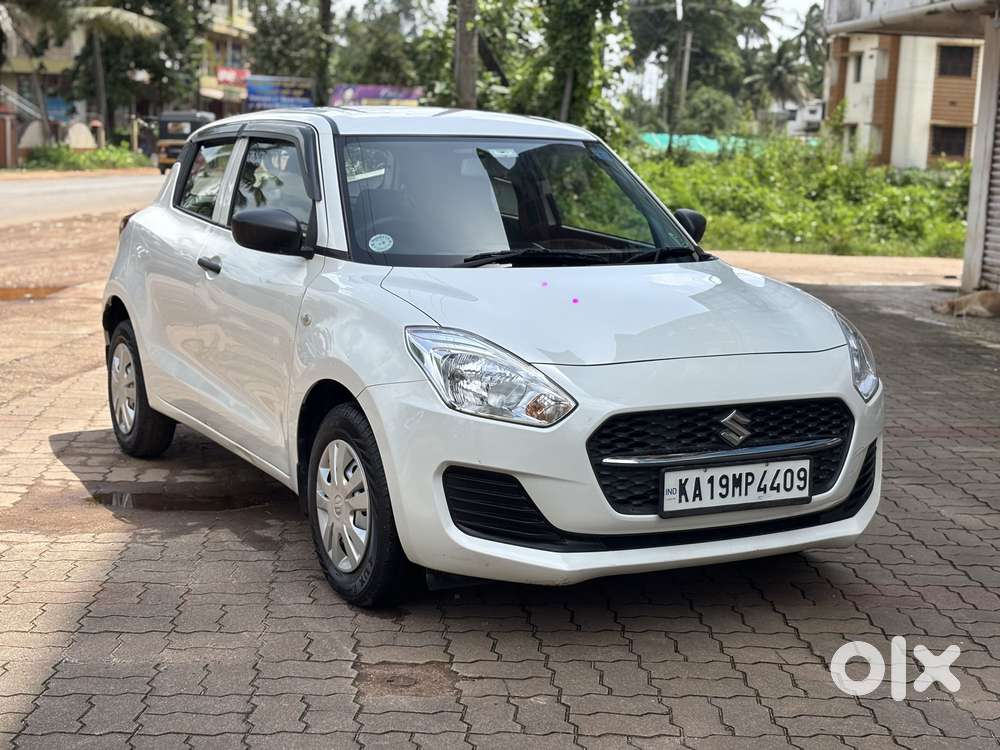 Maruti Suzuki Swift 1.2 Lxi (o), 2024, Petrol