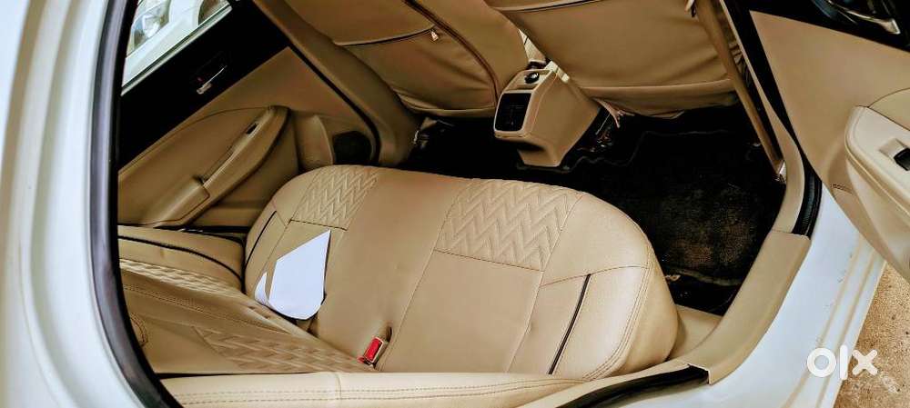 Maruti Suzuki Swift Dzire Vxi Optional, 2022, Petrol