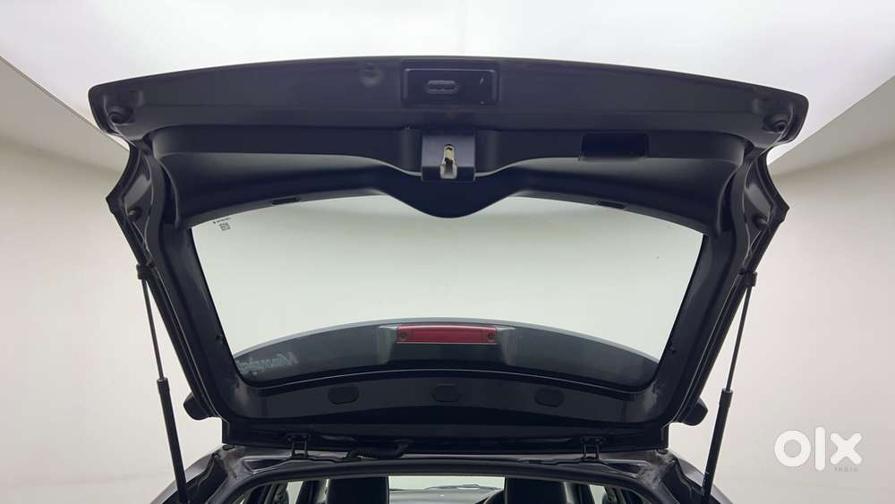 Maruti Suzuki Baleno Sigma, 2017, Petrol