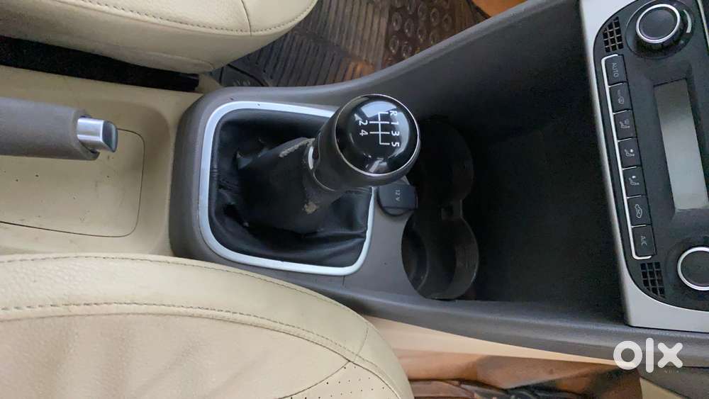 Volkswagen Vento 2013-2015 1.6 Highline, 2015, Petrol