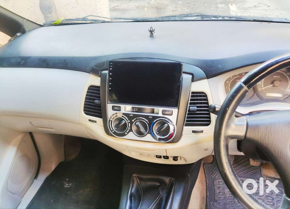 Toyota Innova Diesel 2010