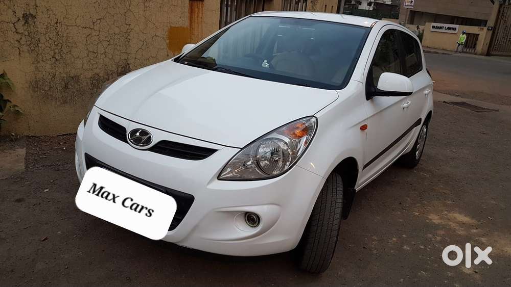 Hyundai I20 Sportz 1.2 Bs-iv, 2011, Cng & Hybrids