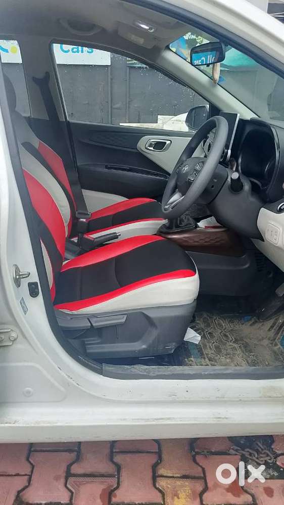Hyundai Aura, 2023, Petrol