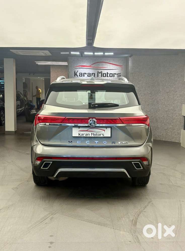 Mg Hector Plus Sharp Pro 1.5 Turbo Petrol Cvt 6 Str, 2023, Petrol