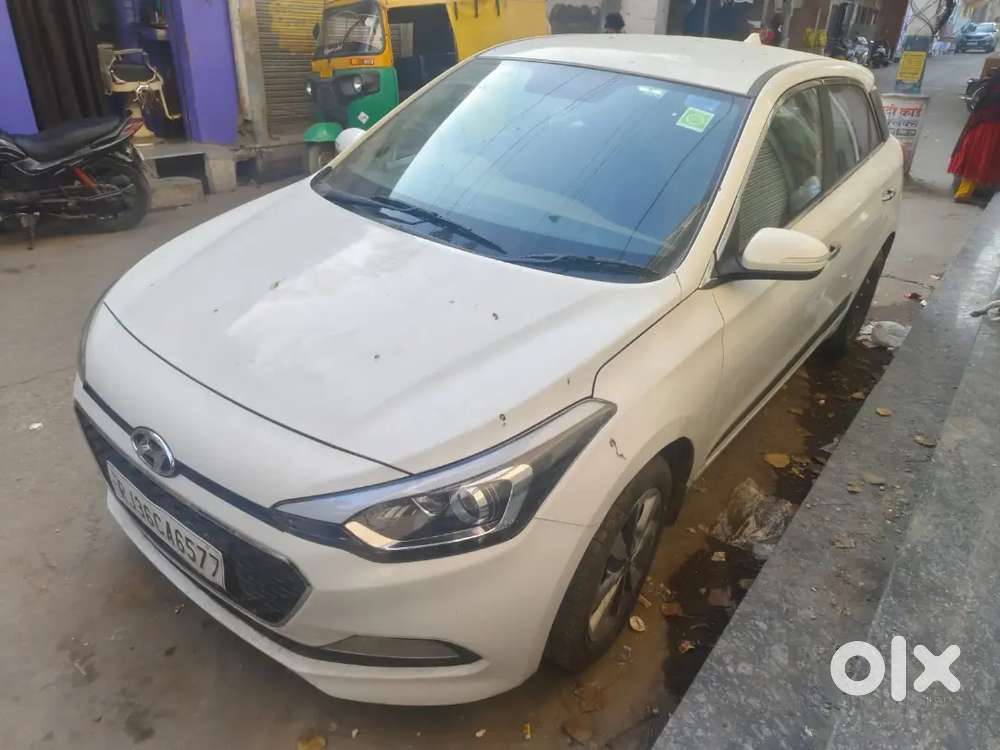 Hyundai I20 2017 Petrol 110000 Km Driven
