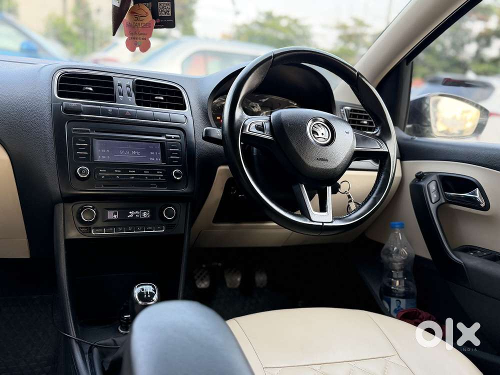 Skoda Rapid 1.6 Mpi Mt Elegance Plus, 2018, Petrol