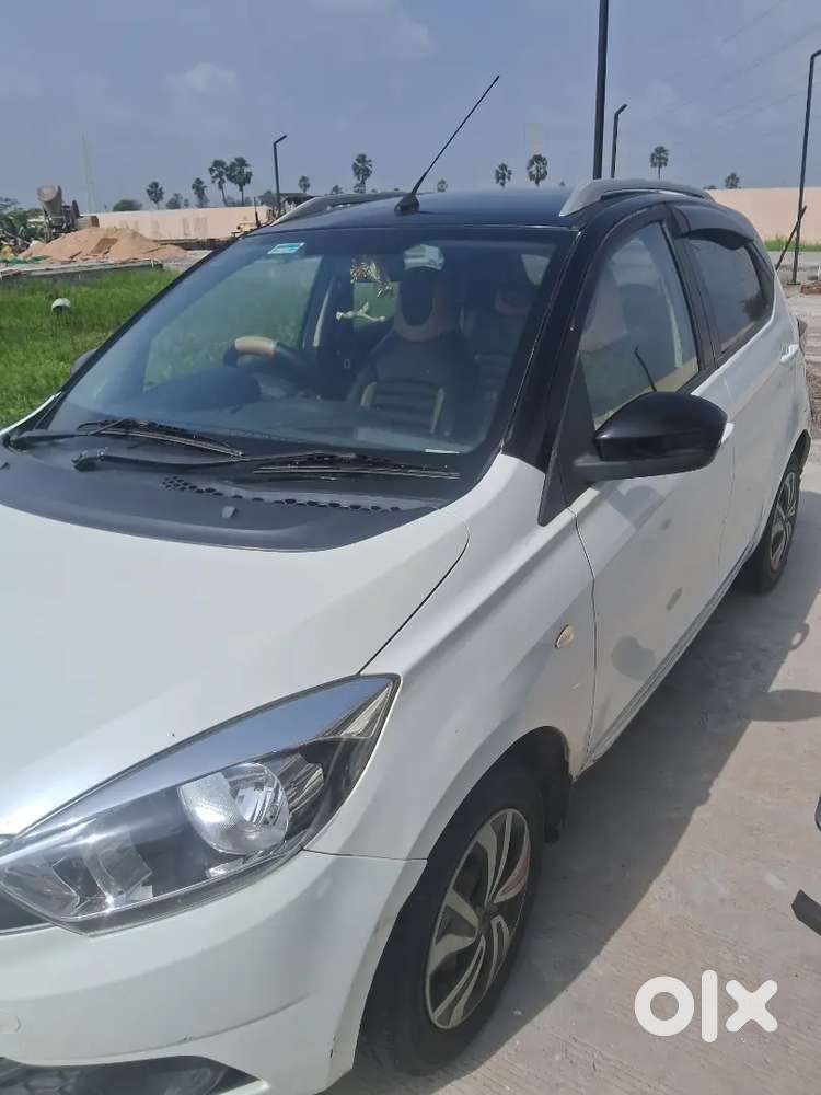 Tata Tiago Wizz Petrol 2017