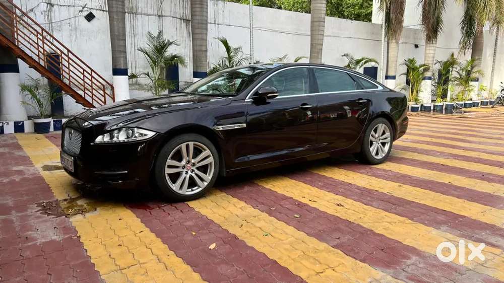 Jaguar Xj 2012 Diesel 60000 Km Driven