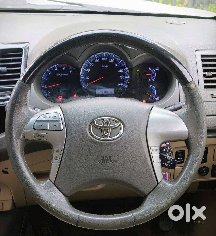 Toyota Fortuner 3.0 4x2 Automatic, 2012, Diesel
